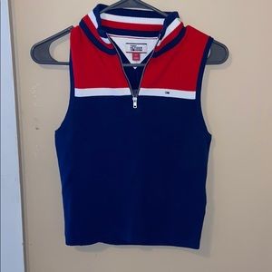 TOMMY HILFIGER Sleeveless vest style shirt